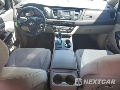 Zdjęcie 8 z 15 samochodu: 2016 KIA SEDONA L VIN:KNDMA5C18G6207257 - miniatura