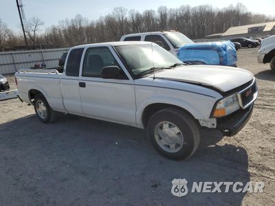 Czwarte zdjęcie samochodu z boku: 2003 GMC SONOMA VIN:1GTCS19X938173776 - miniatura