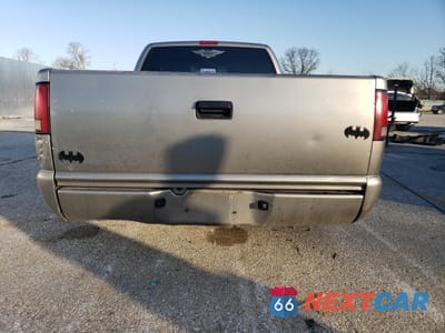 Zdjęcie 6 z 14 samochodu: 1998 CHEVROLET S TRUCK S10 VIN:1GCCS1441W8211356 - miniatura