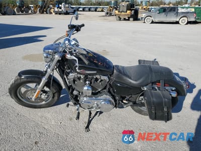 Trzecie zdjęcie samochodu z tyłu: 2013 HARLEY-DAVIDSON XL1200 C VIN:1HD1CT313DC439858 - miniatura
