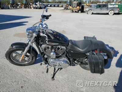 Trzecie zdjęcie samochodu z tyłu: 2013 HARLEY-DAVIDSON XL1200 C VIN:1HD1CT313DC439858 - miniatura