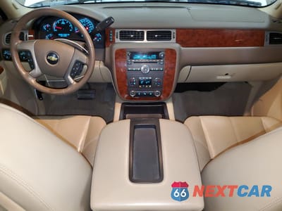 Zdjęcie 8 z 14 samochodu: 2011 CHEVROLET AVALANCHE LT VIN:3GNTKFE39BG237976 - miniatura