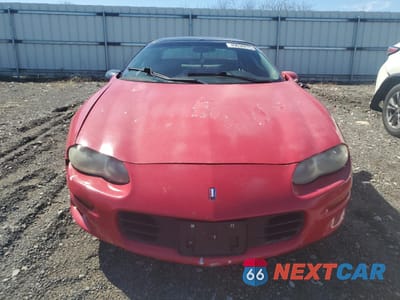 Piąte zdjęcie samochodu w środku: 2001 CHEVROLET CAMARO VIN:2G1FP22K112118017 - miniatura