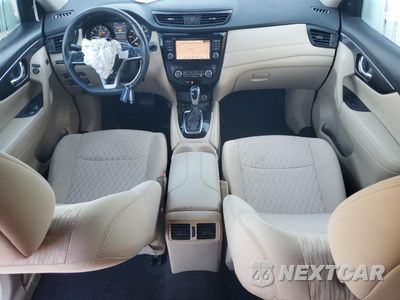 Zdjęcie 8 z 12 samochodu: 2019 NISSAN ROGUE S VIN:5N1AT2MT8KC755177 - miniatura