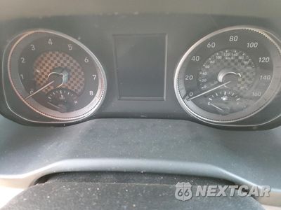 Zdjęcie 9 z 12 samochodu: 2020 HYUNDAI ELANTRA SEL VIN:5NPD84LF0LH627614 - miniatura
