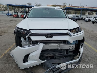 Piąte zdjęcie samochodu w środku: 2024 TOYOTA GRAND HIGHLANDER XLE VIN:5TDACAB57RS003174 - miniatura