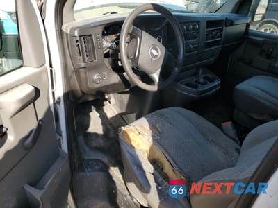 Zdjęcie 8 z 12 samochodu: 2008 CHEVROLET EXPRESS G2500 VIN:1GCGG25C381129400 - miniatura