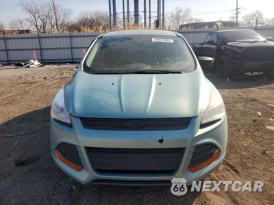 Piąte zdjęcie samochodu w środku: 2013 FORD ESCAPE S VIN:1FMCU0F73DUC99306 - miniatura
