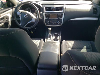 Zdjęcie 8 z 13 samochodu: 2017 NISSAN ALTIMA 2.5 VIN:1N4AL3AP1HC265504 - miniatura