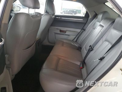 Zdjęcie 11 z 14 samochodu: 2006 CHRYSLER 300C VIN:2C3KA63H36H265188 - miniatura
