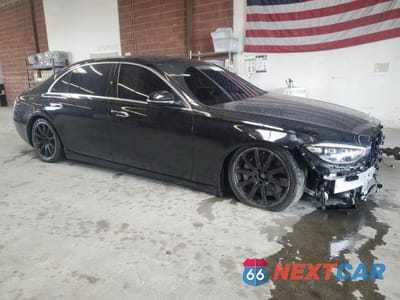Czwarte zdjęcie samochodu z boku: 2022 MERCEDES-BENZ S 580 4MATIC VIN:W1K6G7GB9NA140383 - miniatura