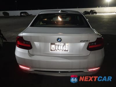 Zdjęcie 6 z 12 samochodu: 2015 BMW 228 I VIN:WBA1F5C54FV257419 - miniatura