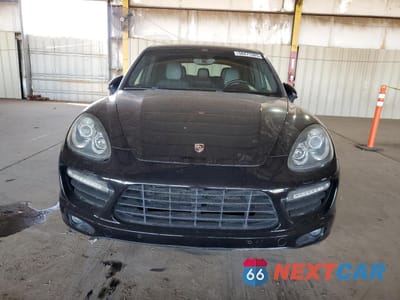 Piąte zdjęcie samochodu w środku: 2011 PORSCHE CAYENNE TURBO VIN:WP1AC2A26BLA82226 - miniatura