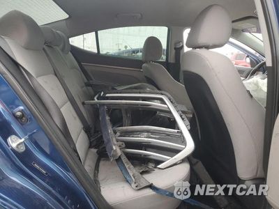 Zdjęcie 10 z 13 samochodu: 2017 HYUNDAI ELANTRA SE VIN:5NPD84LF4HH190997 - miniatura