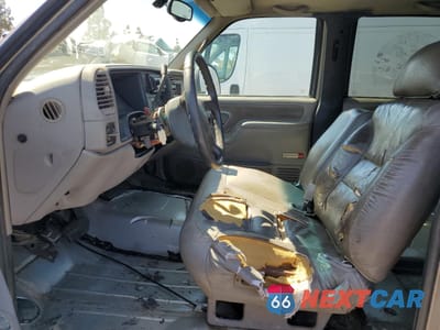 Zdjęcie 7 z 12 samochodu: 2000 GMC SIERRA K2500 VIN:1GTGK23J0YF416762 - miniatura