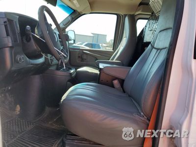 Zdjęcie 7 z 13 samochodu: 2014 CHEVROLET EXPRESS G2500 VIN:1GCWGFCAXE1915128 - miniatura