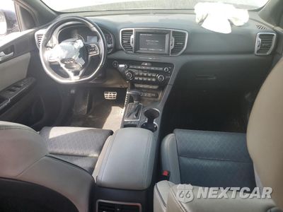 Zdjęcie 8 z 15 samochodu: 2018 KIA SPORTAGE EX VIN:KNDPN3AC8J7427767 - miniatura
