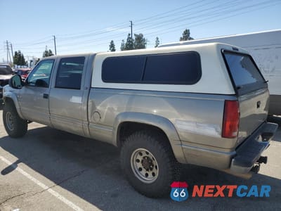 Drugie zdjęcie samochodu z przodu: 2000 GMC SIERRA K2500 VIN:1GTGK23J0YF416762 - miniatura