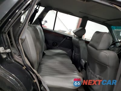 Zdjęcie 11 z 13 samochodu: 1991 MERCEDES-BENZ 300 TE 4MATIC VIN:WDBED90D1MF153716 - miniatura