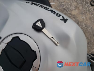 Zdjęcie 8 z 11 samochodu: 2025 KAWASAKI ZX400 S VIN:ML5ZXCS12SDA30927 - miniatura