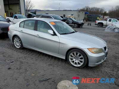 Czwarte zdjęcie samochodu z boku: 2008 BMW 335 I VIN:WBAVB73538VH24523 - miniatura