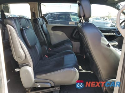 Zdjęcie 11 z 13 samochodu: 2017 DODGE GRAND CARAVAN SXT VIN:2C4RDGCG7HR554117 - miniatura