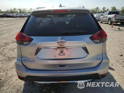 Zdjęcie 6 z 15 samochodu: 2020 NISSAN ROGUE S VIN:JN8AT2MTXLW043066 - miniatura