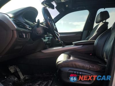 Zdjęcie 7 z 13 samochodu: 2016 BMW X5 XDRIVE35I VIN:5UXKR0C51G0S90747 - miniatura