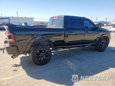 Trzecie zdjęcie samochodu z tyłu: 2019 RAM 2500 LARAMIE VIN:3C6UR5FJ2KG596769 - miniatura