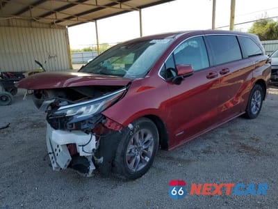 2021 TOYOTA SIENNA LE 5TDKRKEC4MS044079 - główne zdjęcie licytacji z USA - miniatura