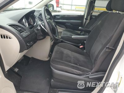 Zdjęcie 7 z 14 samochodu: 2018 DODGE GRAND CARAVAN SE VIN:2C4RDGBG9JR251203 - miniatura