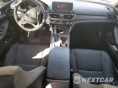 Zdjęcie 8 z 13 samochodu: 2018 HONDA ACCORD LX VIN:1HGCV1F1XJA123340 - miniatura