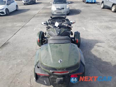 Zdjęcie 6 z 9 samochodu: 2023 CAN-AM SPYDER ROADSTER RT VIN:2BXNBDD27PV005593 - miniatura