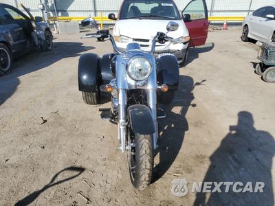 Drugie zdjęcie samochodu z przodu: 2019 HARLEY-DAVIDSON FLRT VIN:1HD1MCP16KB858796 - miniatura