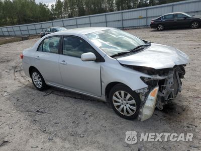 Czwarte zdjęcie samochodu z boku: 2013 TOYOTA COROLLA BASE VIN:5YFBU4EE6DP130305 - miniatura