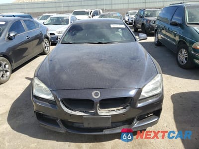 Piąte zdjęcie samochodu w środku: 2012 BMW 650 I VIN:WBALX3C52CC528477 - miniatura