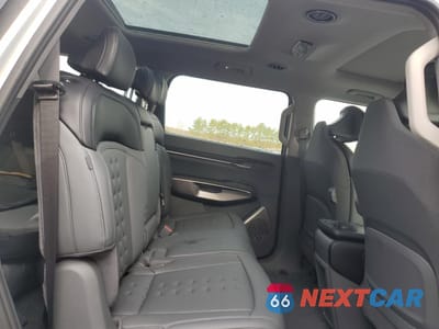 Zdjęcie 11 z 16 samochodu: 2024 KIA EV9 WIND VIN:KNDAFFS57R6050905 - miniatura