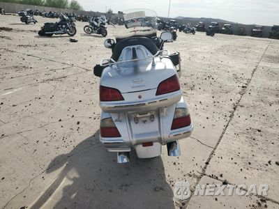 Czwarte zdjęcie samochodu z boku: 2005 HONDA GL1800 VIN:1HFSC47075A402263 - miniatura