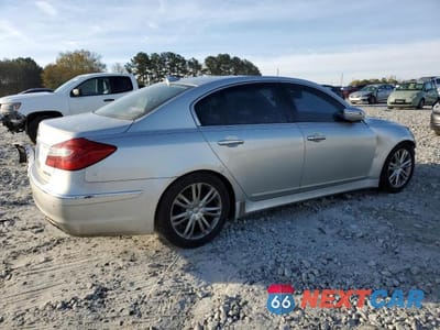 Trzecie zdjęcie samochodu z tyłu: 2012 HYUNDAI GENESIS 3.8L VIN:KMHGC4DD2CU194923 - miniatura