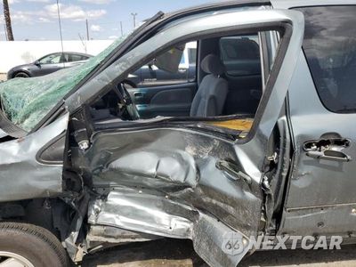 Zdjęcie 7 z 13 samochodu: 1998 TOYOTA SIENNA LE VIN:4T3ZF13C1WU050220 - miniatura