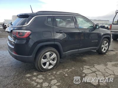 Trzecie zdjęcie samochodu z tyłu: 2018 JEEP COMPASS LATITUDE VIN:3C4NJCBB8JT123293 - miniatura