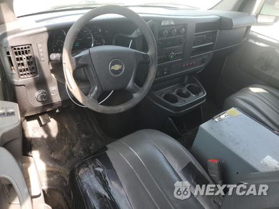 Zdjęcie 8 z 13 samochodu: 2014 CHEVROLET EXPRESS G2500 VIN:1GCWGFCA7E1155143 - miniatura