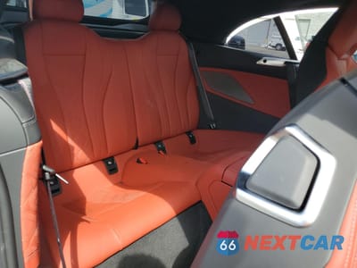 Zdjęcie 10 z 12 samochodu: 2025 BMW M8 VIN:WBSDZ0C06SCS32454 - miniatura