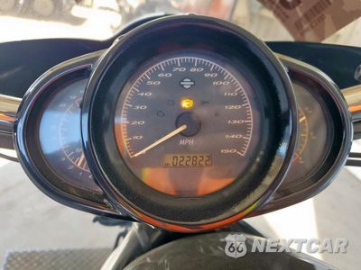 Zdjęcie 7 z 10 samochodu: 2009 HARLEY-DAVIDSON VRSCDX VIN:1HD1HHH109K807580 - miniatura