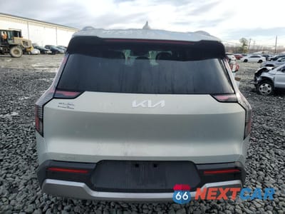 Zdjęcie 6 z 16 samochodu: 2024 KIA EV9 WIND VIN:KNDAFFS57R6050905 - miniatura
