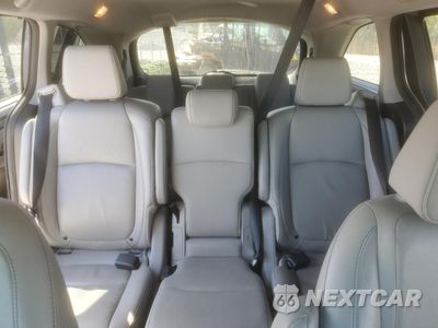 Zdjęcie 10 z 16 samochodu: 2022 HONDA ODYSSEY EXL VIN:5FNRL6H73NB029519 - miniatura
