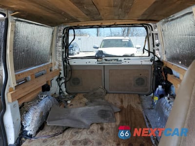 Zdjęcie 10 z 15 samochodu: 2003 CHEVROLET ASTRO VIN:1GNEL19X83B140526 - miniatura