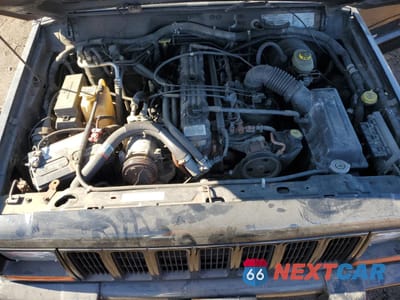 Zdjęcie 11 z 12 samochodu: 1999 JEEP CHEROKEE LIMITED VIN:1J4FF78S8XL583816 - miniatura