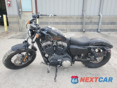 Trzecie zdjęcie samochodu z tyłu: 2015 HARLEY-DAVIDSON XL1200 FORTY-EIGHT VIN:1HD1LC315FC419291 - miniatura
