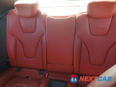 Zdjęcie 10 z 12 samochodu: 2010 AUDI S5 PRESTIGE VIN:WAUVVAFR4AA011160 - miniatura